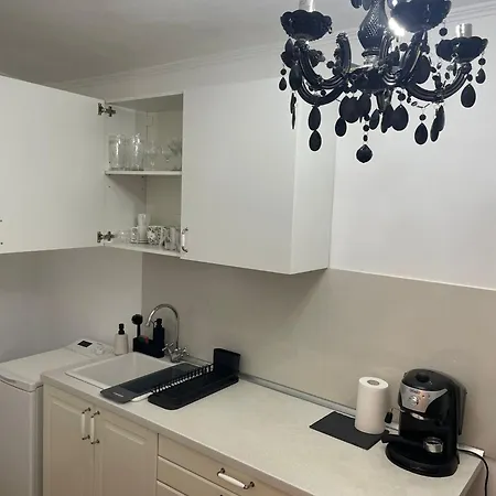 Emm Apartament - 100M Parc Si Metrou Tinererului Bucarest Esterno foto