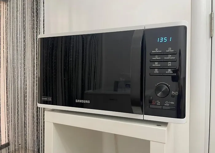 Emm Apartament - 100M Parc Si Metrou Tinererului